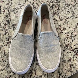 Keds size 7 slip on sneakers
